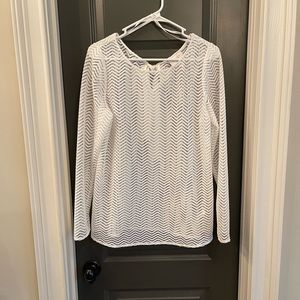NWT Laundry white sheer herringbone shirt